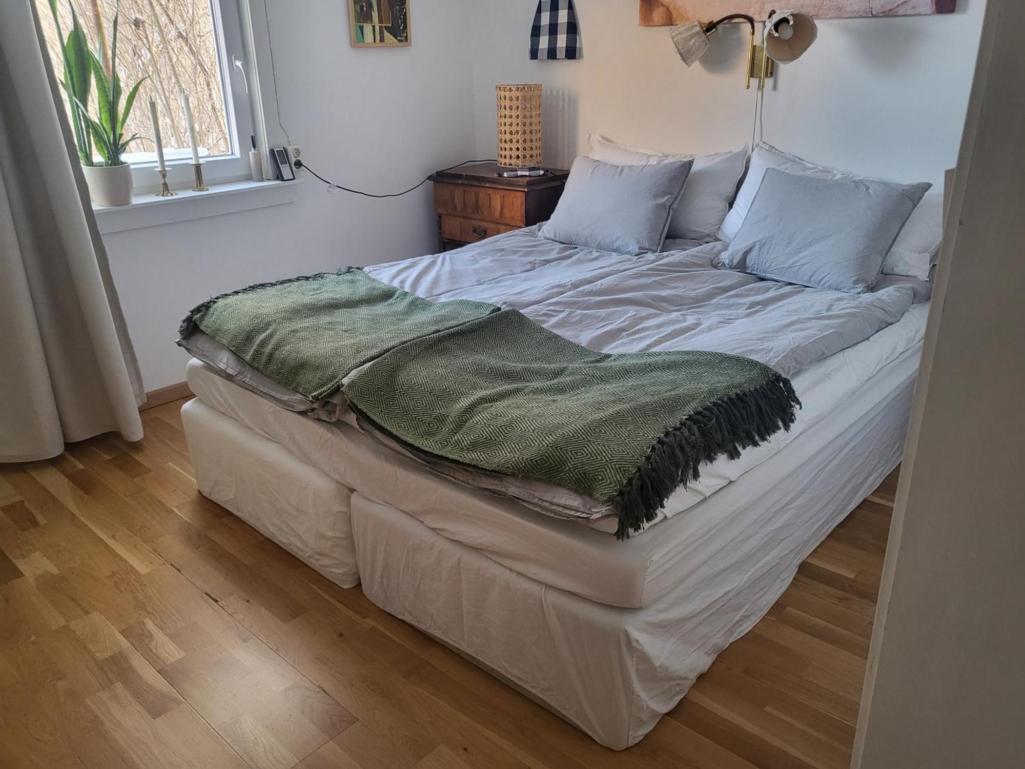 Tanten I Tumbo Hus Pa Landet Med Utsikt Kvicksund Kültér fotó